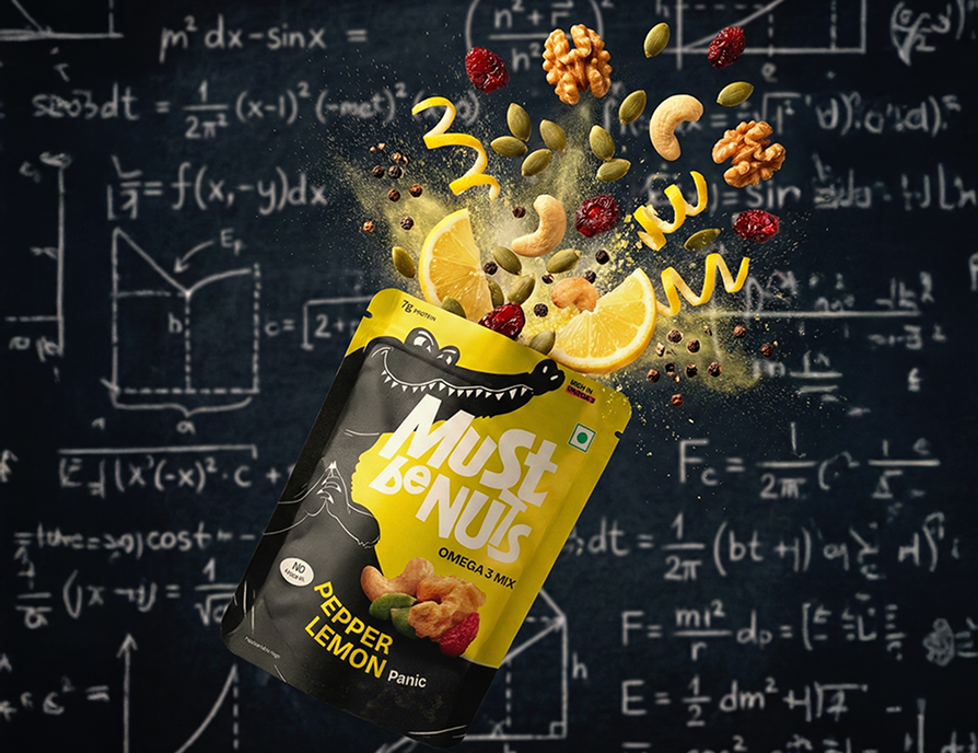 Roasted nuts snack close-up